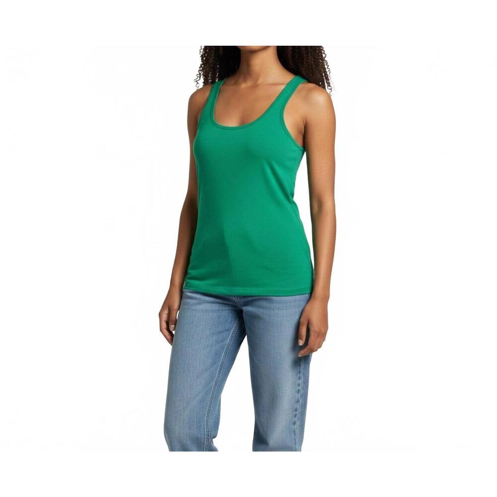 NEW AMBAR square neck slim fit tank top in green